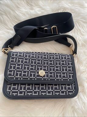 Tommy Hilfiger Navy and White Monogram Crossbody Bag/ Gold accents